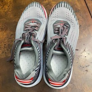 Hoka Running Shoes - Clinton (Arch Support)
